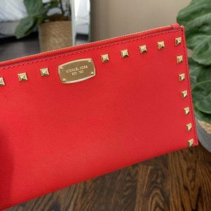 Michael Kors Clutch